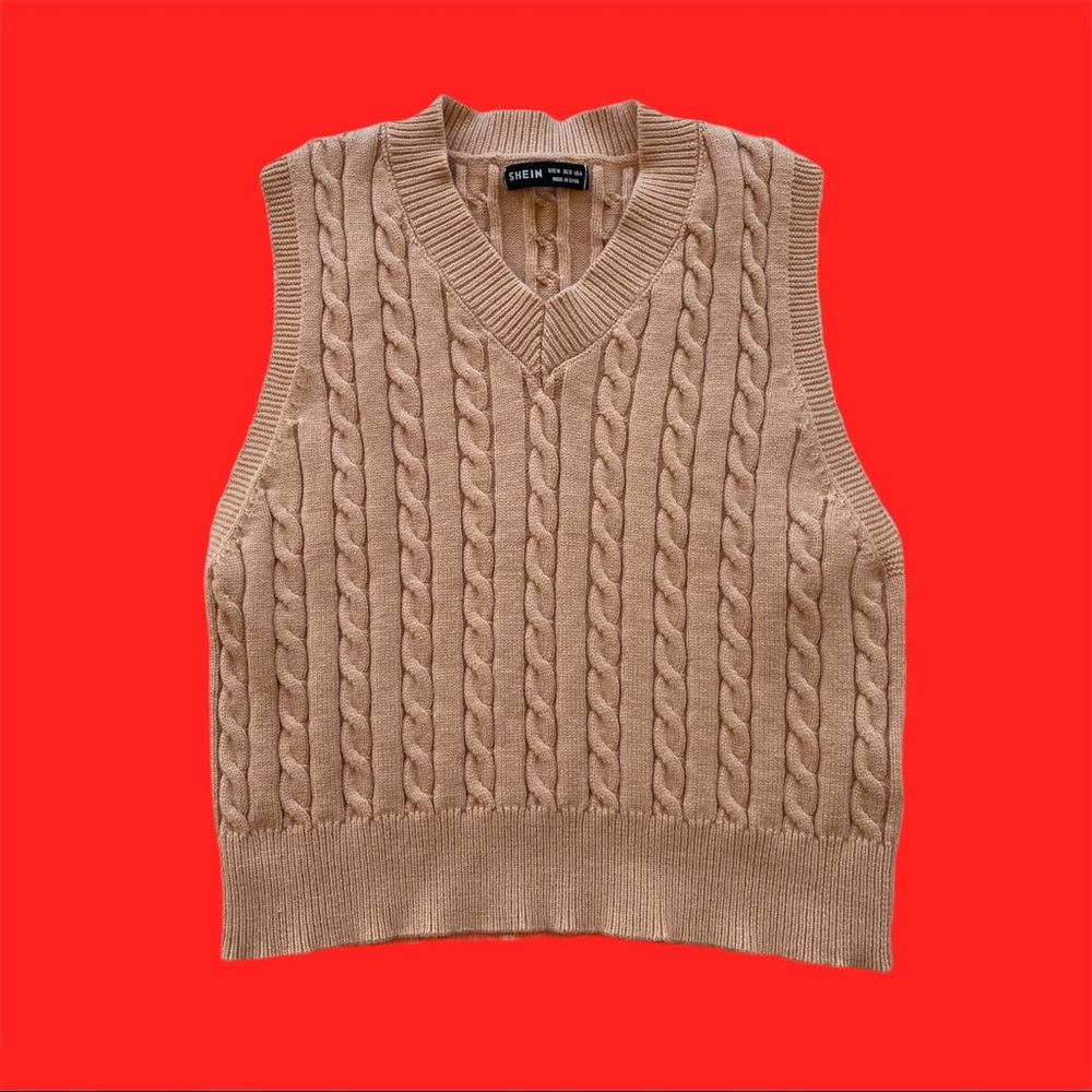 BRAND NEW NEVER BEEN WORN Tan Sweater Vest